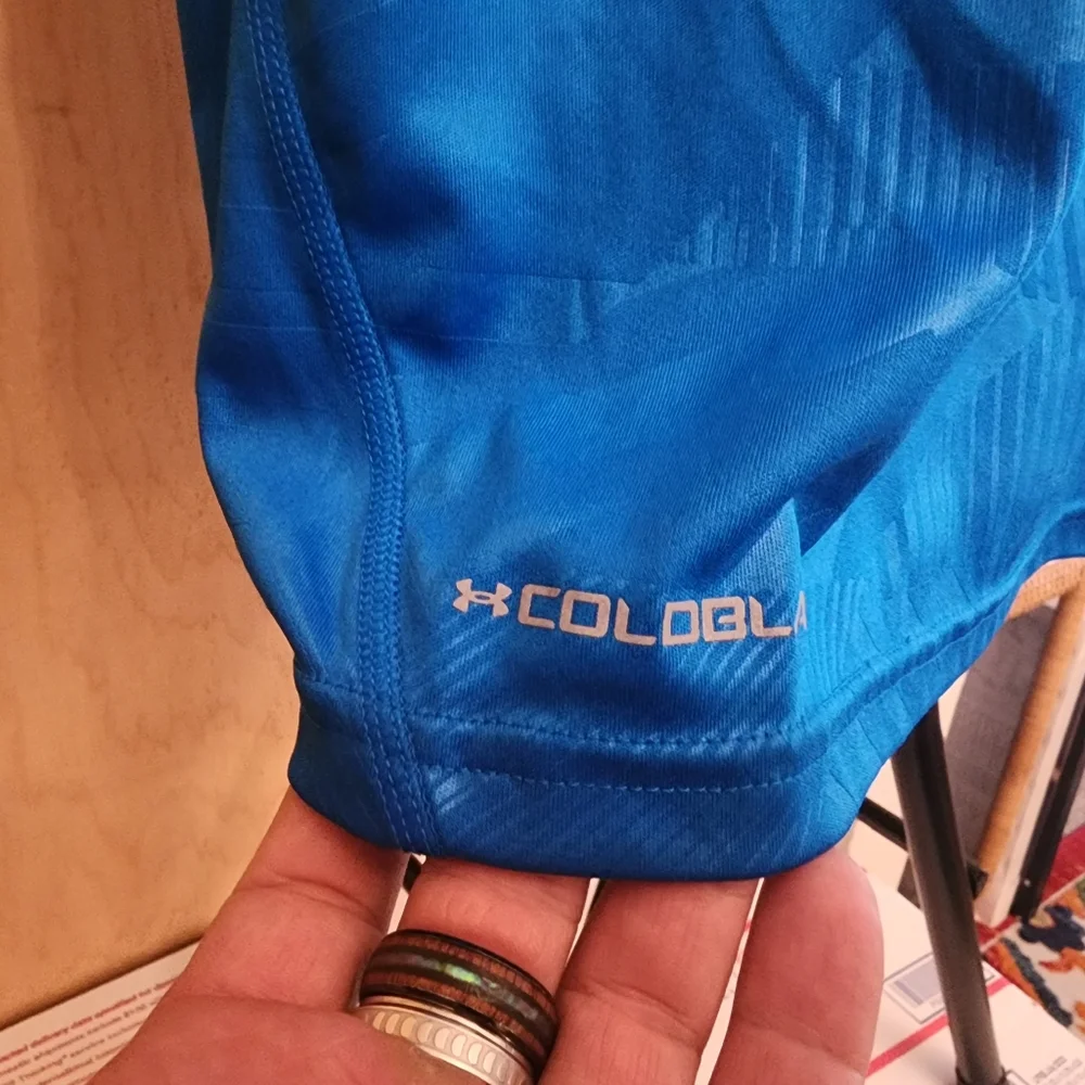 Under Armour Tank Top - Picture 6 of 7